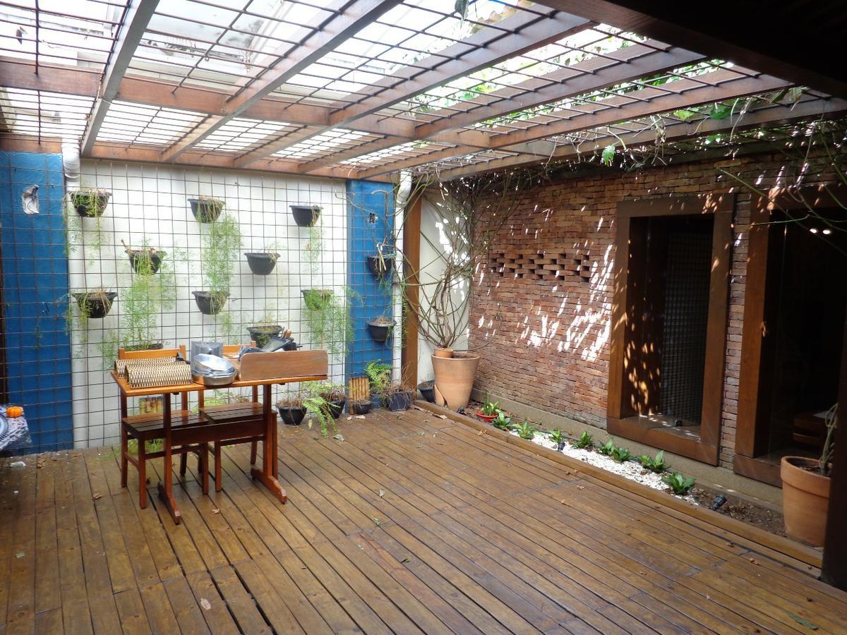 Casa, Nova Suíssa, 4 Quartos, 2 Vagas