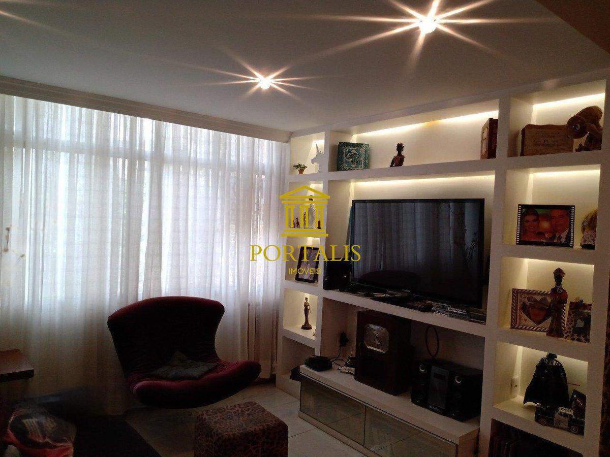 Apartamento, Funcionários, 4 Quartos, 2 Vagas, 1 Suíte