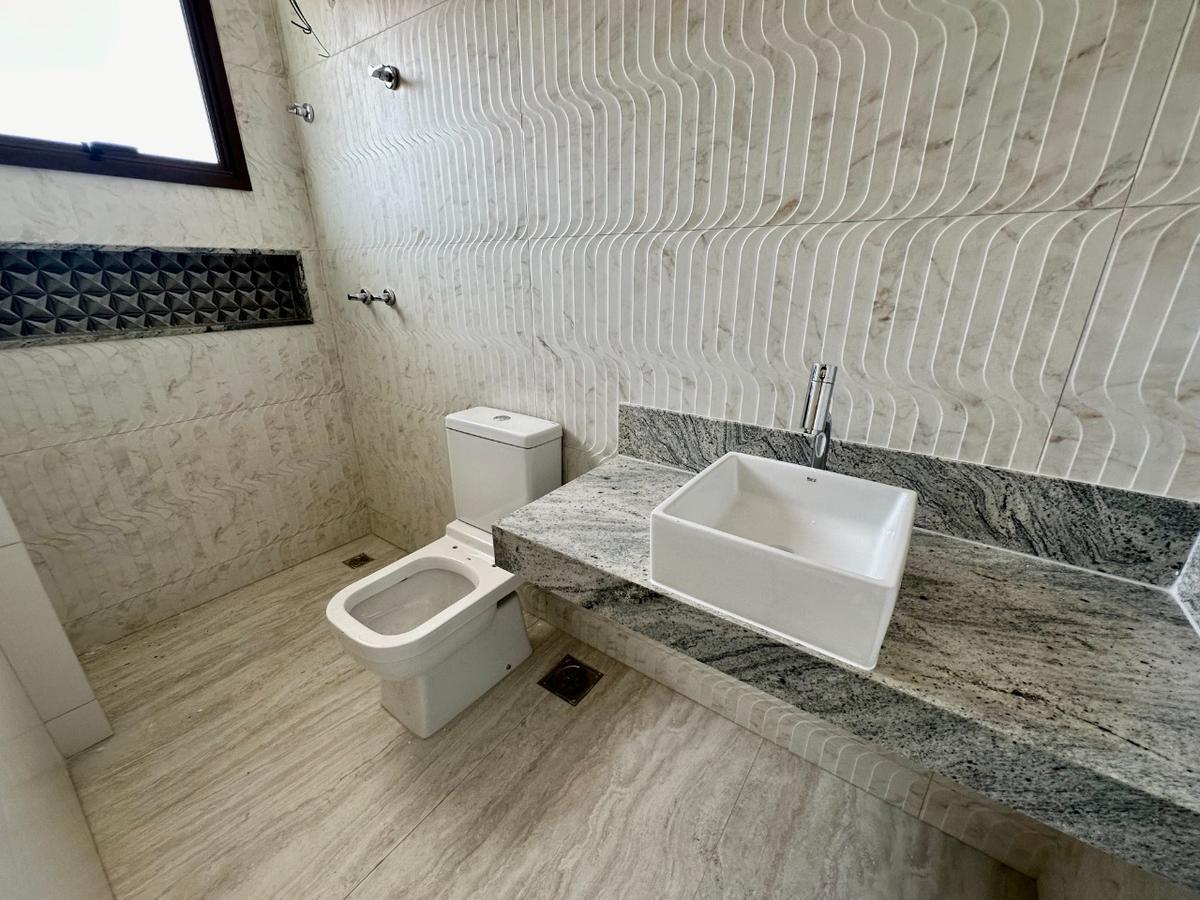 Apartamento, Jaraguá, 4 Quartos, 3 Vagas, 4 Suítes