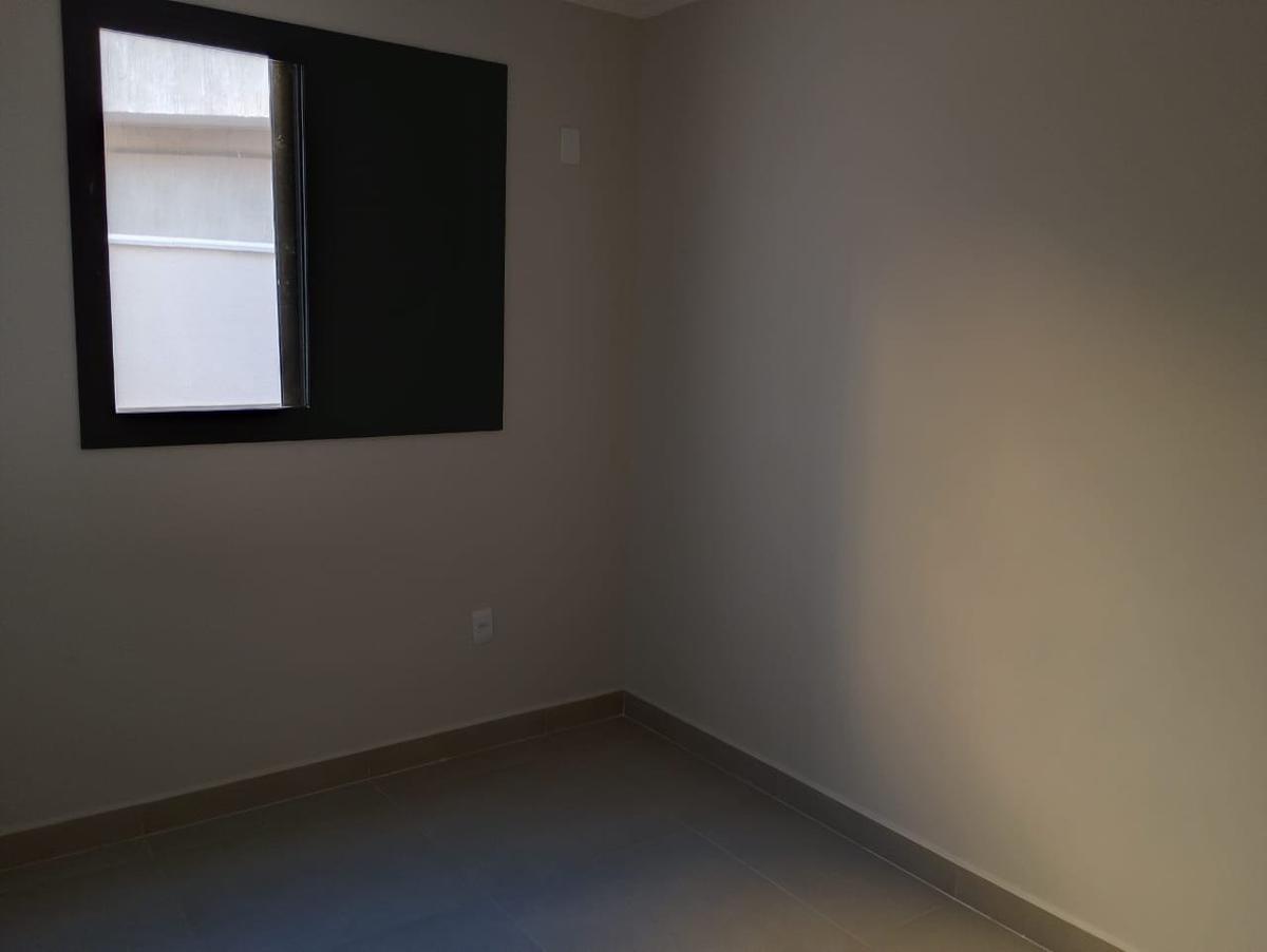 Casa, Itapoã, 3 Quartos, 2 Vagas, 1 Suíte