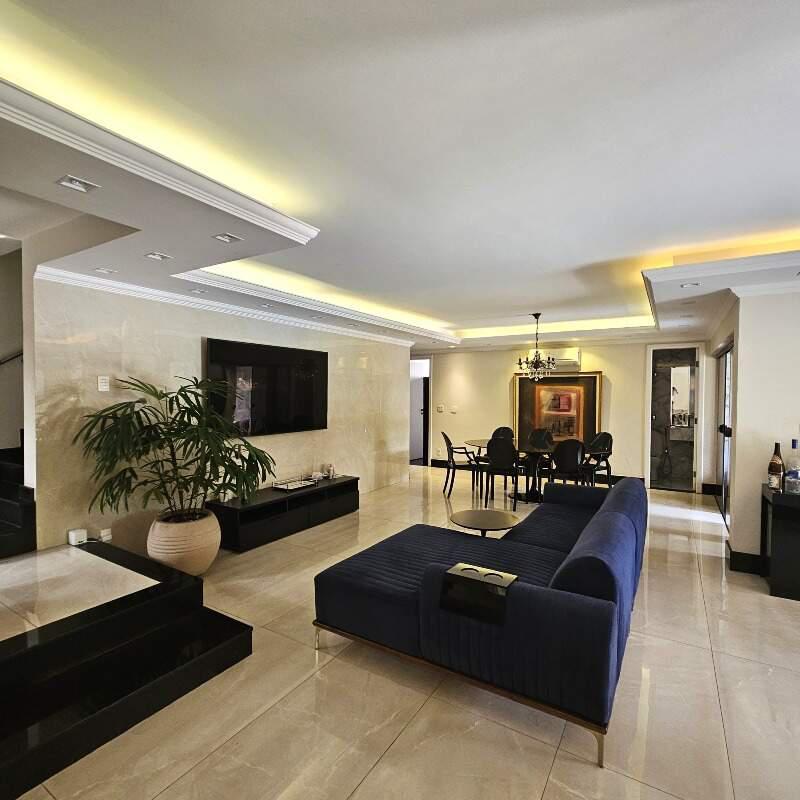 Casa, Bandeirantes (pampulha), 5 Quartos, 10 Vagas, 3 Suítes