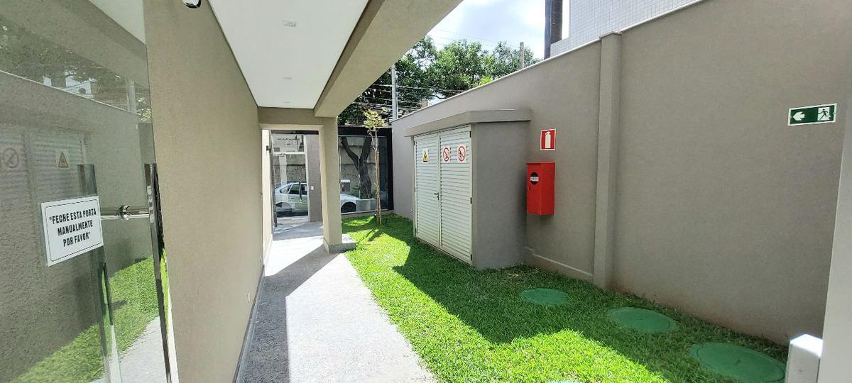 Cobertura, Alto Barroca, 2 Quartos, 2 Vagas, 1 Suíte