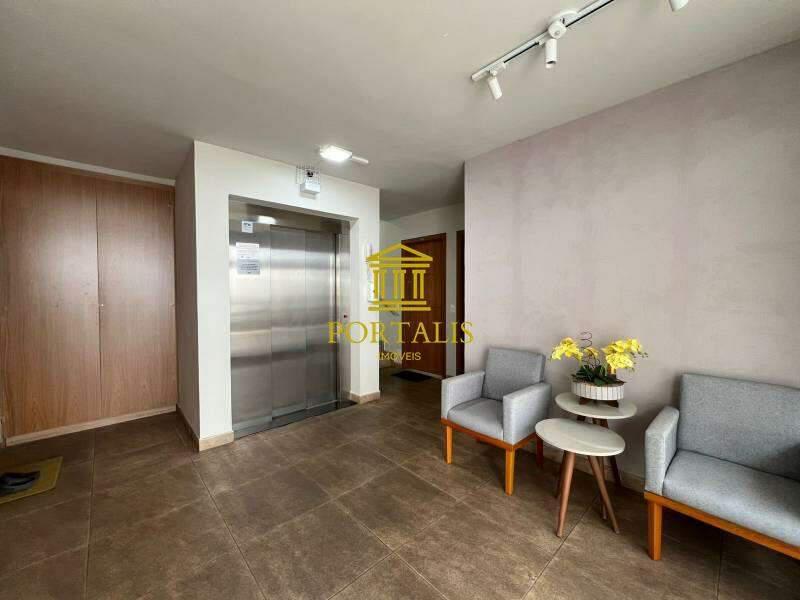 Apartamento, Sagrada Família, 2 Quartos, 1 Vaga