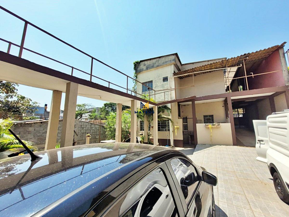 Casa, São Francisco, 4 Quartos, 7 Vagas