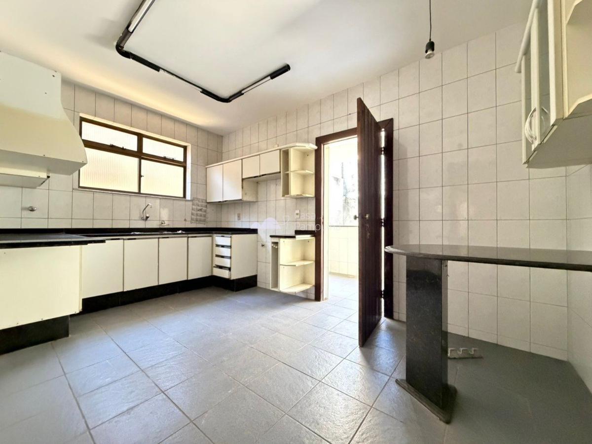 Casa, Itapoã, 5 Quartos, 5 Vagas, 1 Suíte