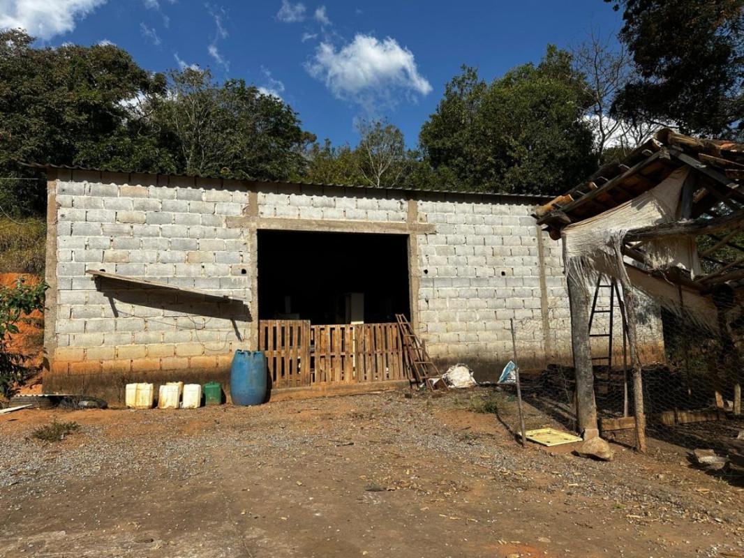 Fazenda, Centro, 0 Quarto, 0 Vaga