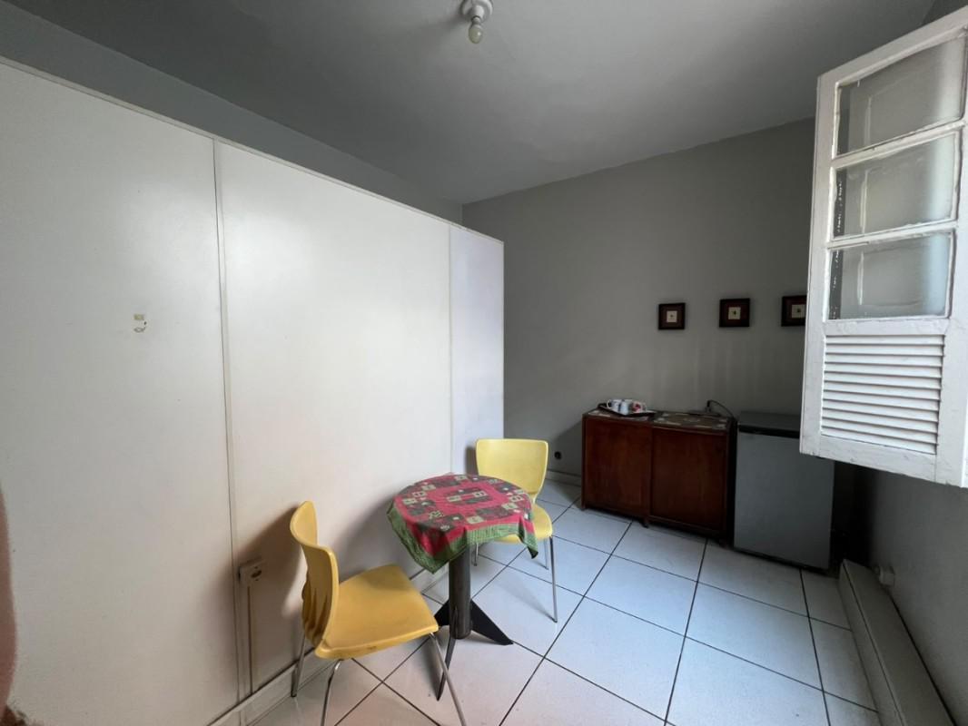 Andar, Centro, 0 Quarto, 0 Vaga