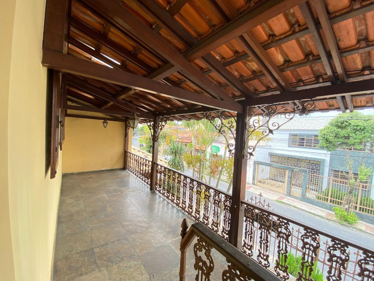 Casa, Sagrada Família, 7 Quartos, 4 Vagas, 2 Suítes