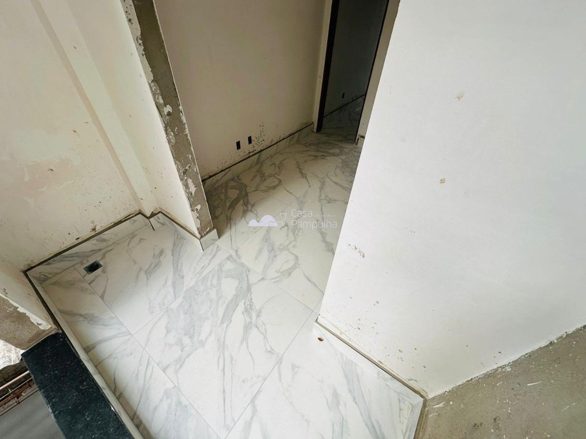 Casa, Jardim Leblon, 2 Quartos, 2 Vagas