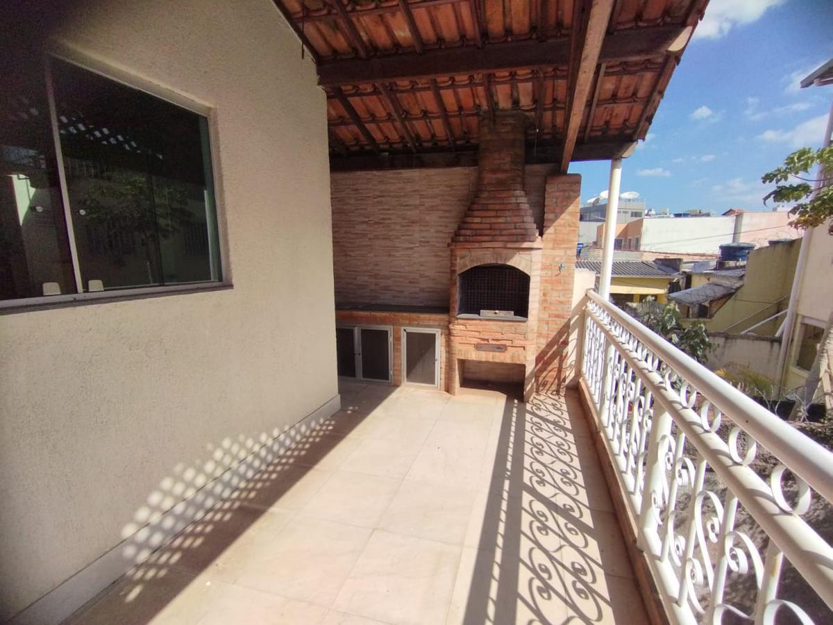 Casa, Santa Cruz, 6 Quartos, 3 Vagas, 1 Suíte