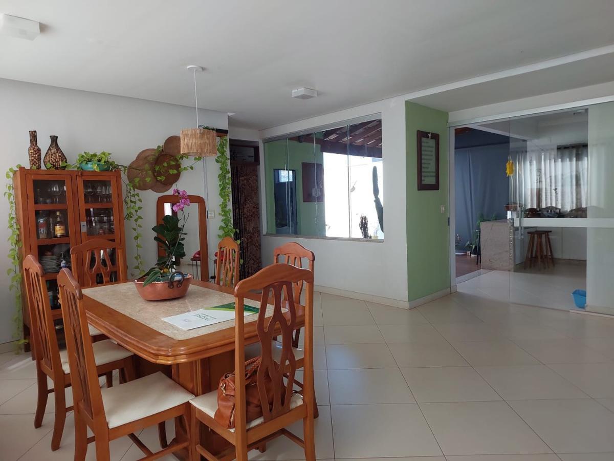 Casa, Vila Verde, 4 Quartos, 2 Vagas, 2 Suítes