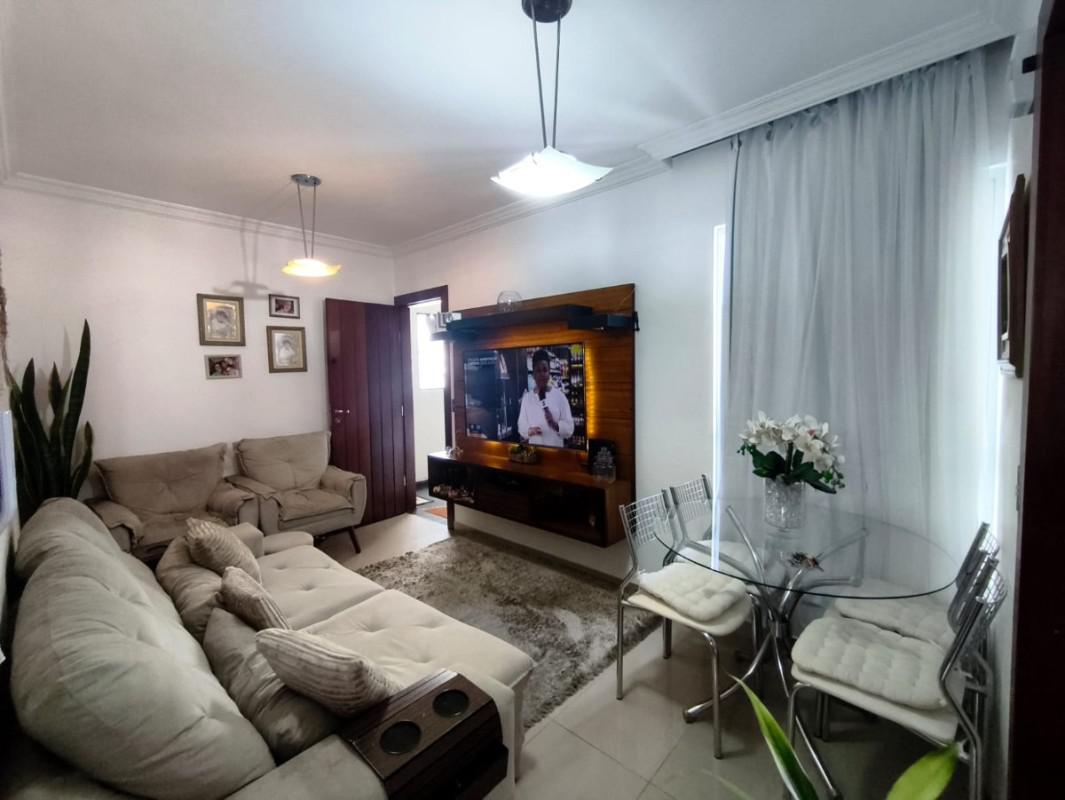 Apartamento, Santa Cruz, 2 Quartos, 1 Vaga