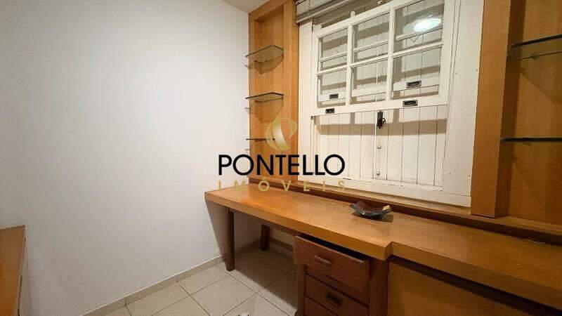 Casa, Vila Paris, 4 Quartos, 4 Vagas, 2 Suítes