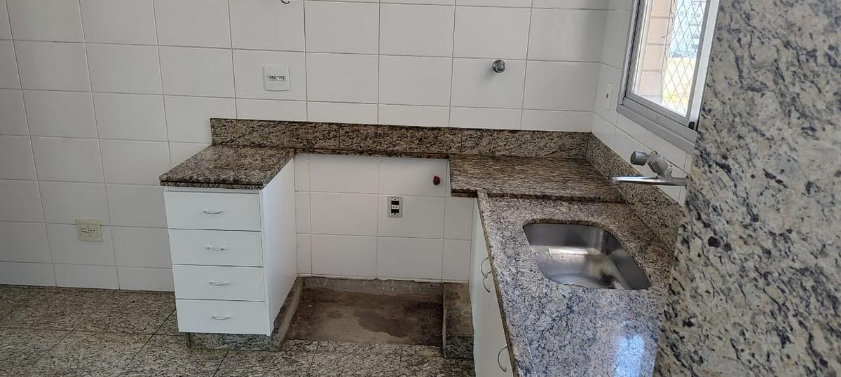 Apartamento, Nova Floresta, 4 Quartos, 2 Vagas, 1 Suíte
