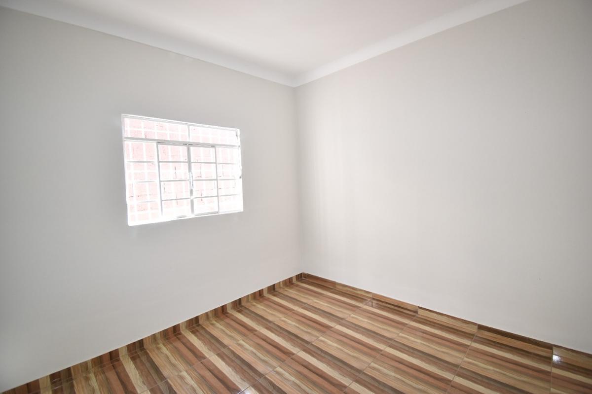 Casa, Itapoã, 2 Quartos, 0 Vaga