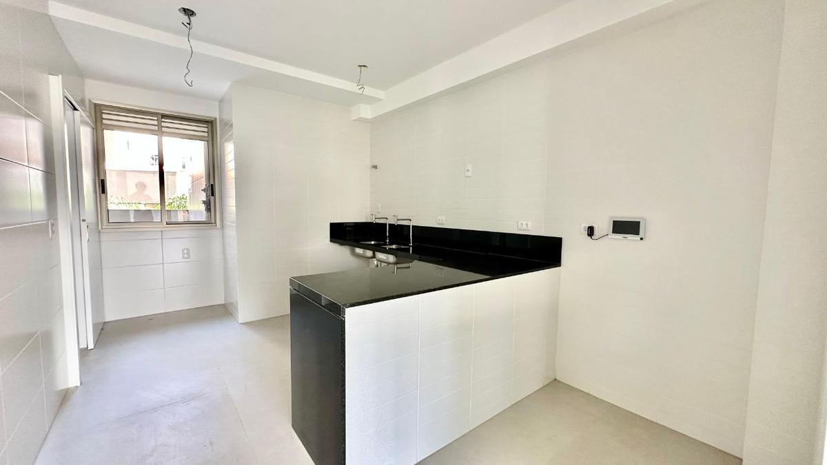 Apartamento, Cruzeiro, 4 Quartos, 4 Vagas, 2 Suítes