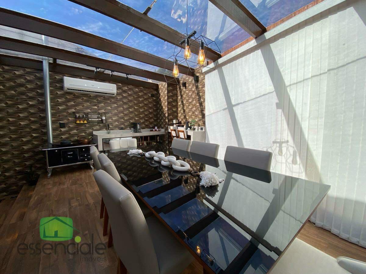 Casa, Linda Vista, 3 Quartos, 4 Vagas, 1 Suíte