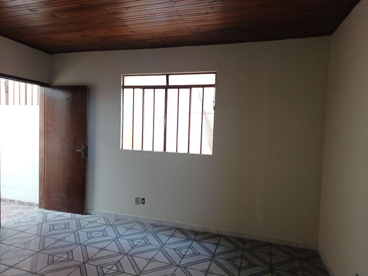 Apartamento, Santa Cruz, 2 Quartos, 0 Vaga