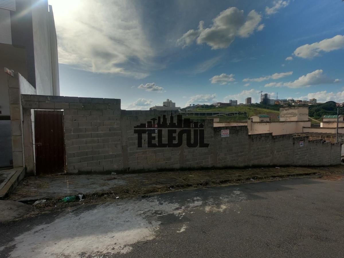 Lote, Santa Luiza, 0 Quarto, 0 Vaga