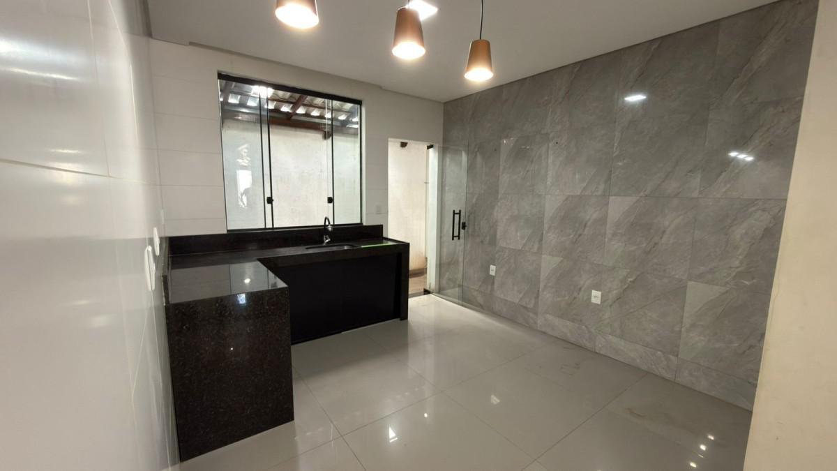 Casa, Masterville, 3 Quartos, 3 Vagas, 1 Suíte