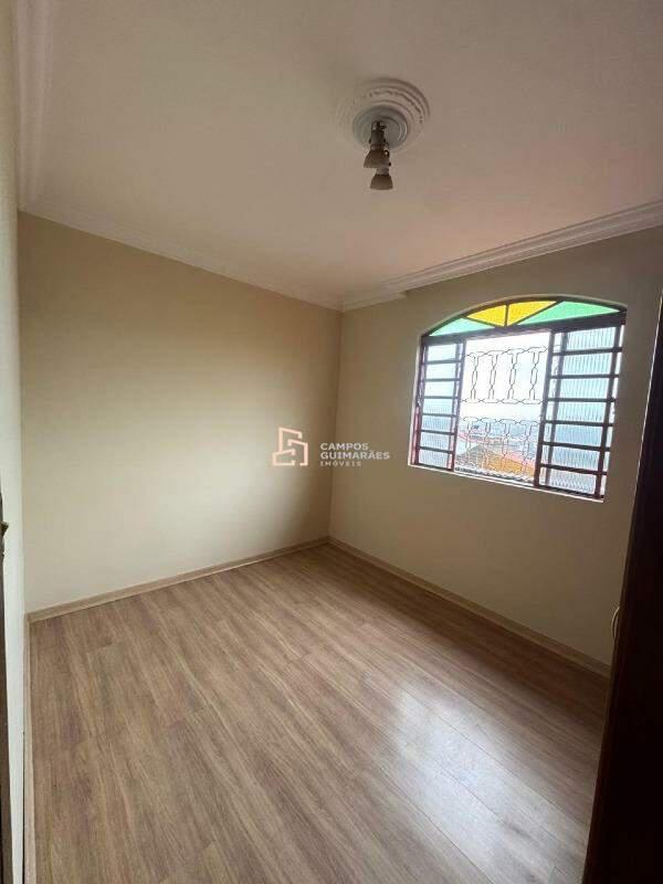 Casa, Vale do Jatobá, 3 Quartos, 1 Vaga, 1 Suíte