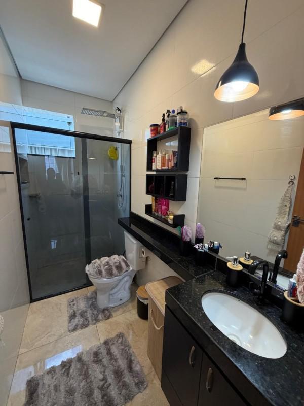 Casa, Novo Barreirinho, 3 Quartos, 1 Vaga, 1 Suíte