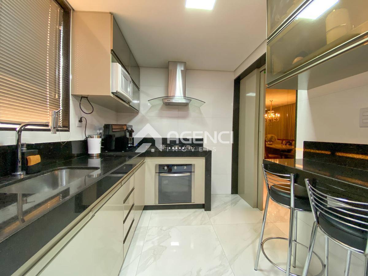 Cobertura, Cabral, 3 Quartos, 0 Vaga, 1 Suíte