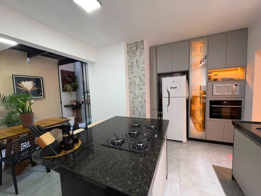 Apartamento, Tirol (barreiro), 3 Quartos, 1 Vaga, 1 Suíte