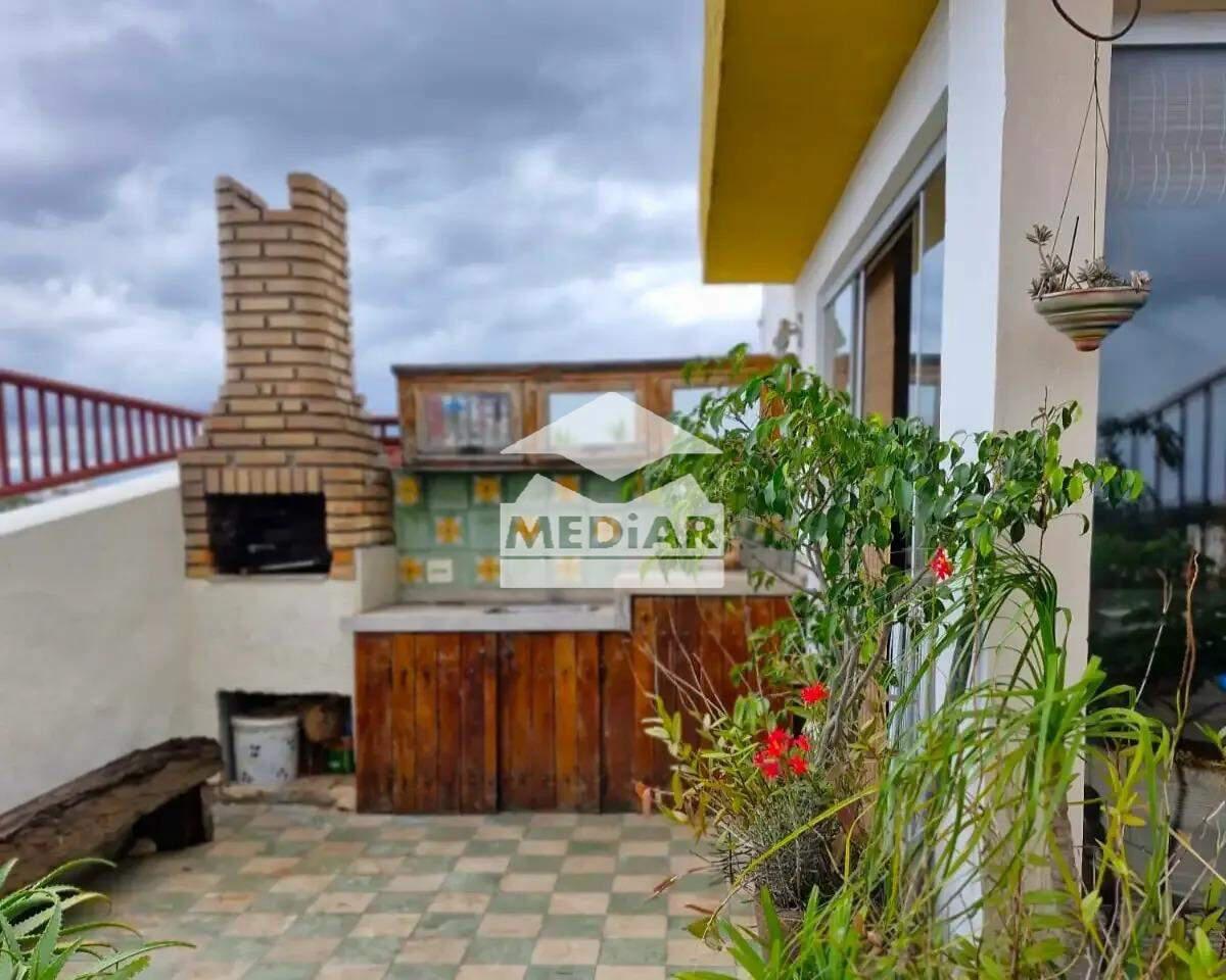 Cobertura, Santa Cruz, 3 Quartos, 2 Vagas, 1 Suíte