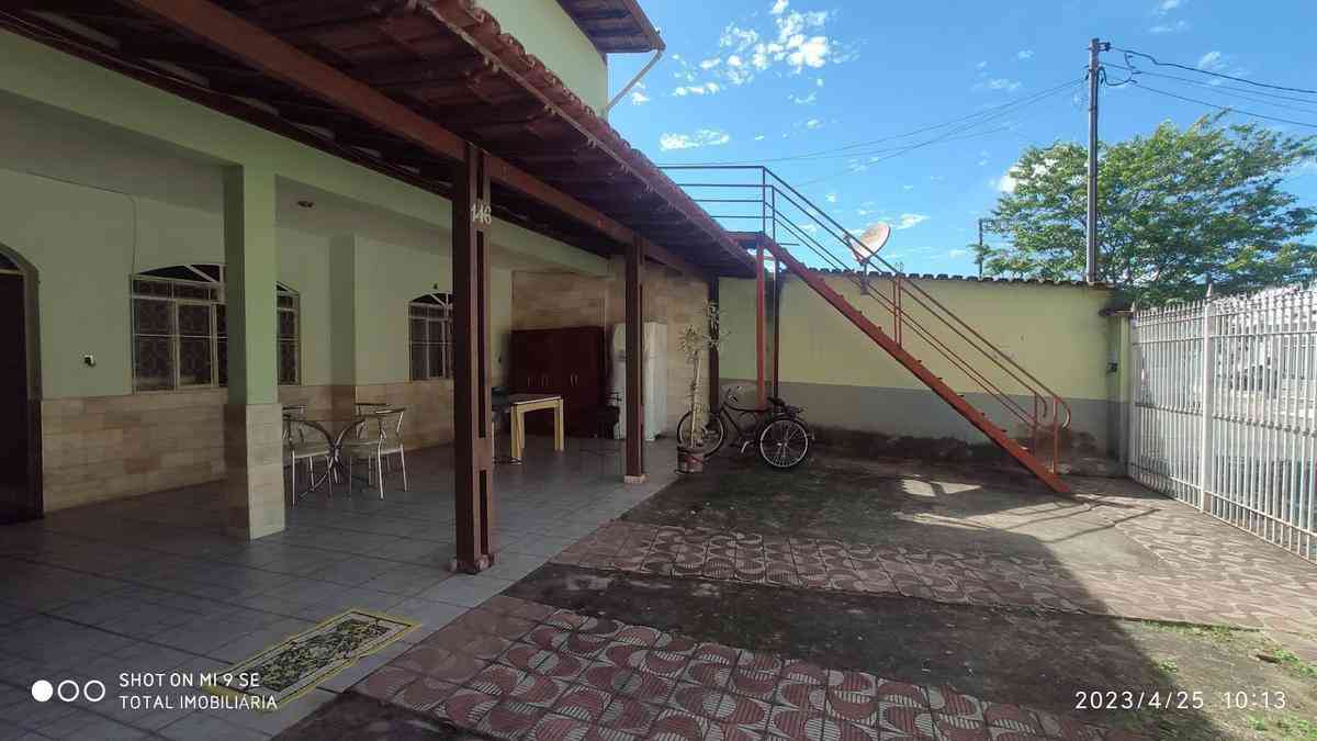 Casa, Amaro Lanari, 4 Quartos, 3 Vagas, 1 Suíte