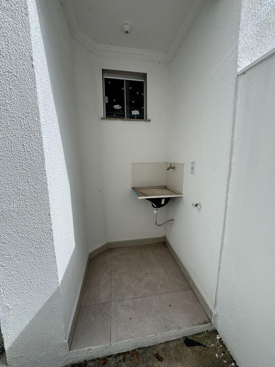 Casa, Piratininga (venda Nova), 2 Quartos, 1 Vaga, 2 Suítes
