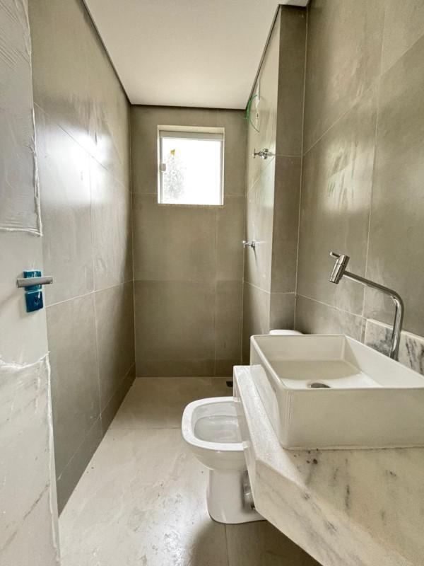 Apartamento, Candelária, 2 Quartos, 1 Vaga