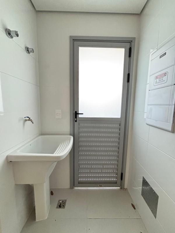 Apartamento, Sagrada Família, 3 Quartos, 2 Vagas, 1 Suíte