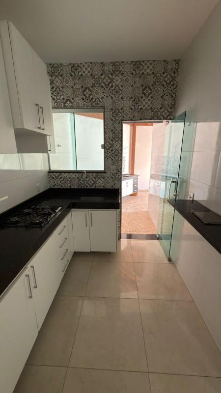 Casa, Bom Jardim, 2 Quartos, 2 Vagas