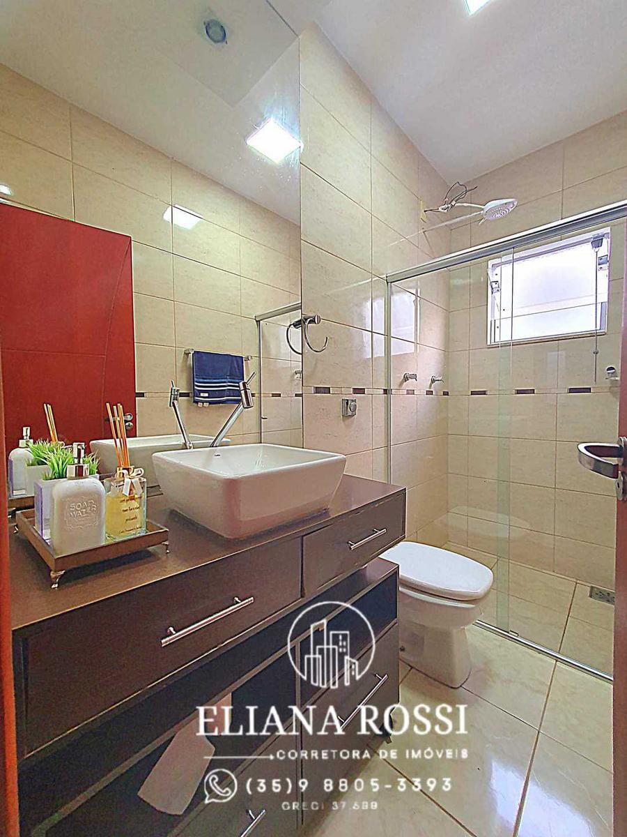 Casa, Campos Elíseos, 3 Quartos, 4 Vagas, 1 Suíte