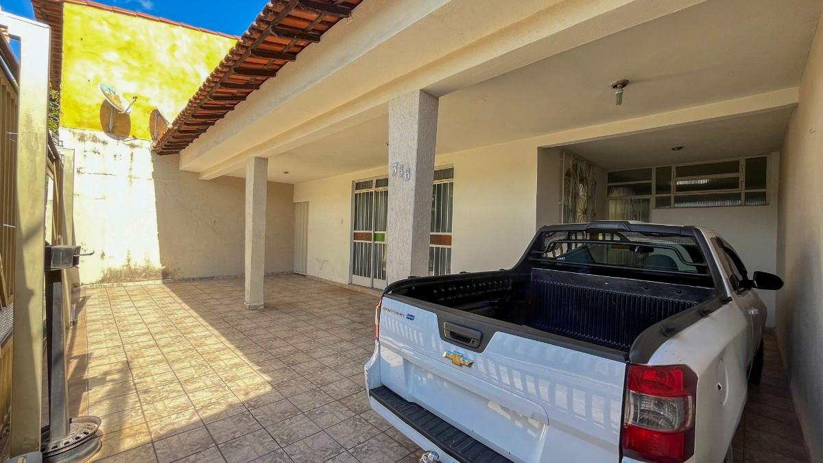 Casa, Conjunto Celso Machado, 3 Quartos, 4 Vagas