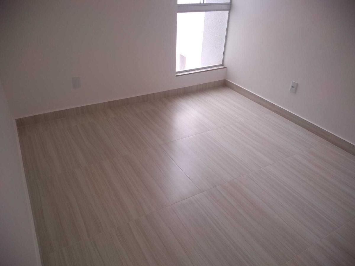 Casa, Parque Xangri-lá, 3 Quartos, 2 Vagas, 1 Suíte
