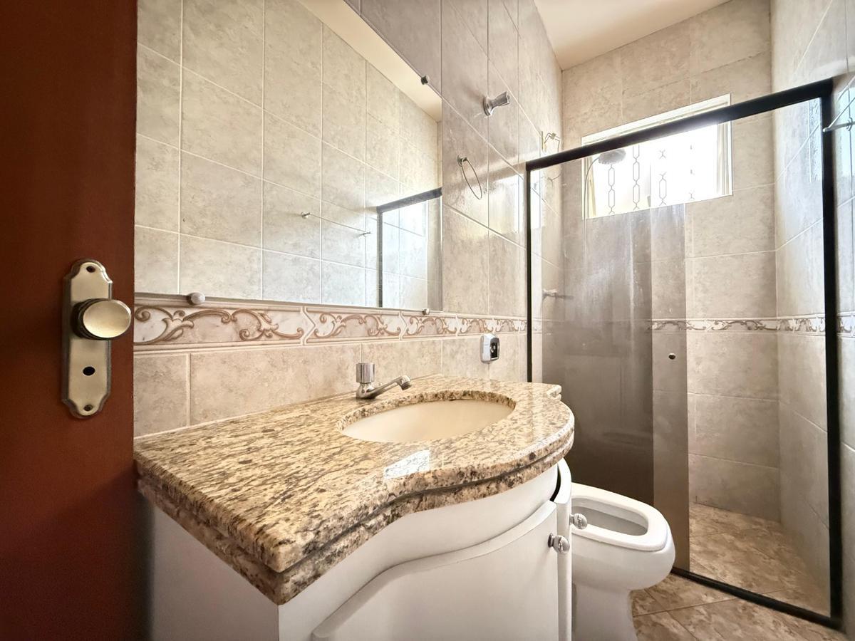 Casa, São João Batista (venda Nova), 3 Quartos, 2 Vagas, 1 Suíte