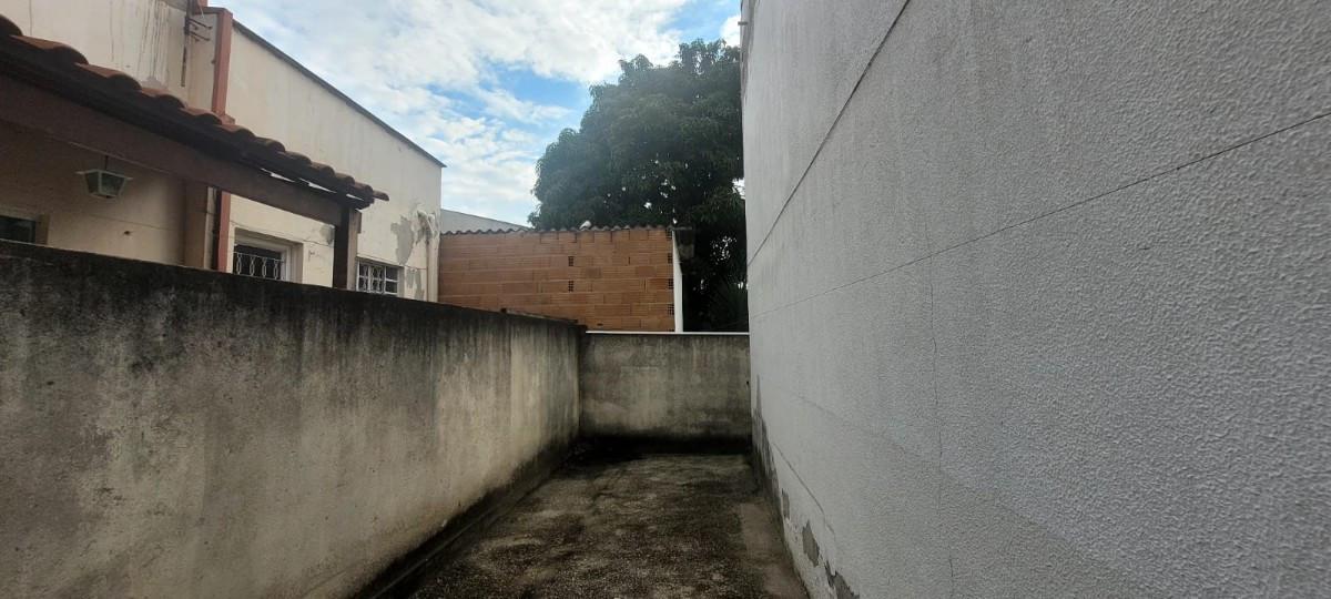 Casa, Três Barras, 3 Quartos, 2 Vagas, 1 Suíte