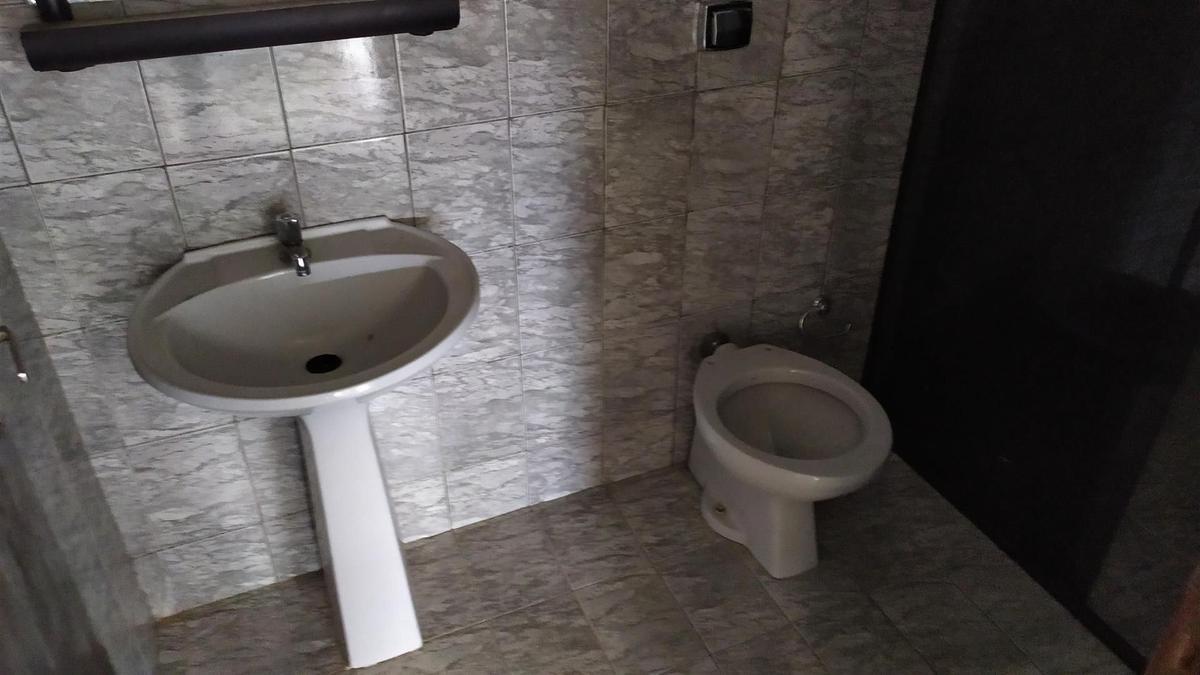 Casa, Jardim Sion, 3 Quartos, 30 Vagas, 1 Suíte