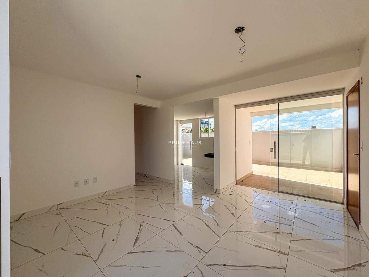 Apartamento, Miramar (barreiro), 2 Quartos, 1 Vaga, 1 Suíte