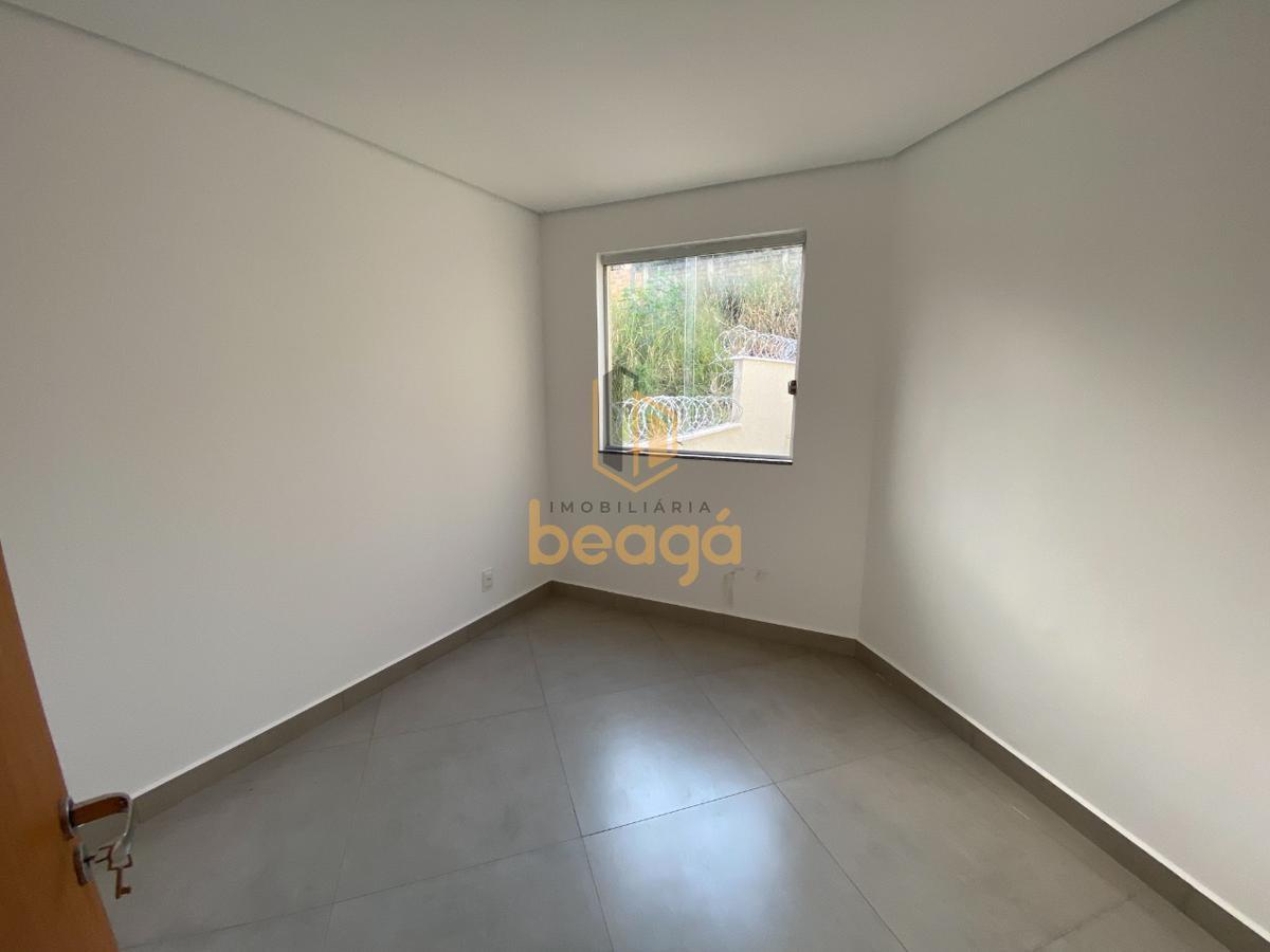 Casa, Parque Xangri-lá, 2 Quartos, 2 Vagas, 1 Suíte