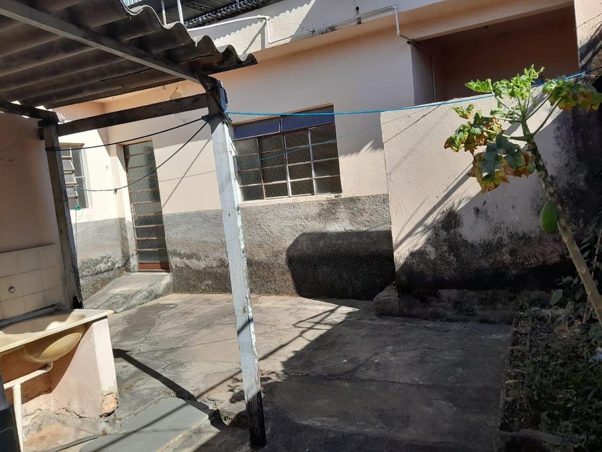 Casa, Horto, 3 Quartos, 2 Vagas