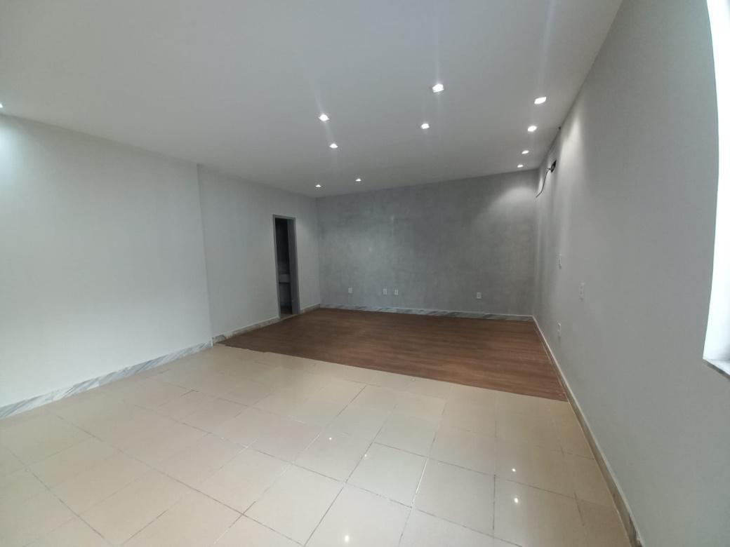 Casa, Cidade Jardim, 1 Quarto, 4 Vagas