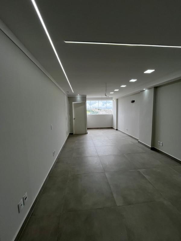 Sala, Vila Verde, 0 Quarto, 0 Vaga