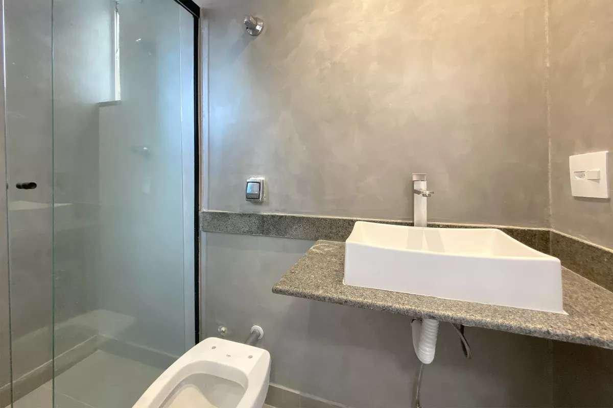 Apartamento, Vila Paris, 2 Quartos, 2 Vagas, 2 Suítes