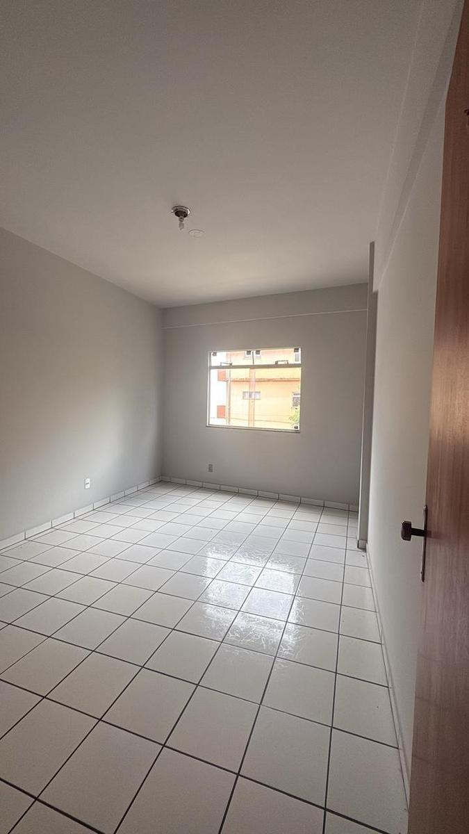 Apartamento, Centro, 2 Quartos, 0 Vaga, 1 Suíte