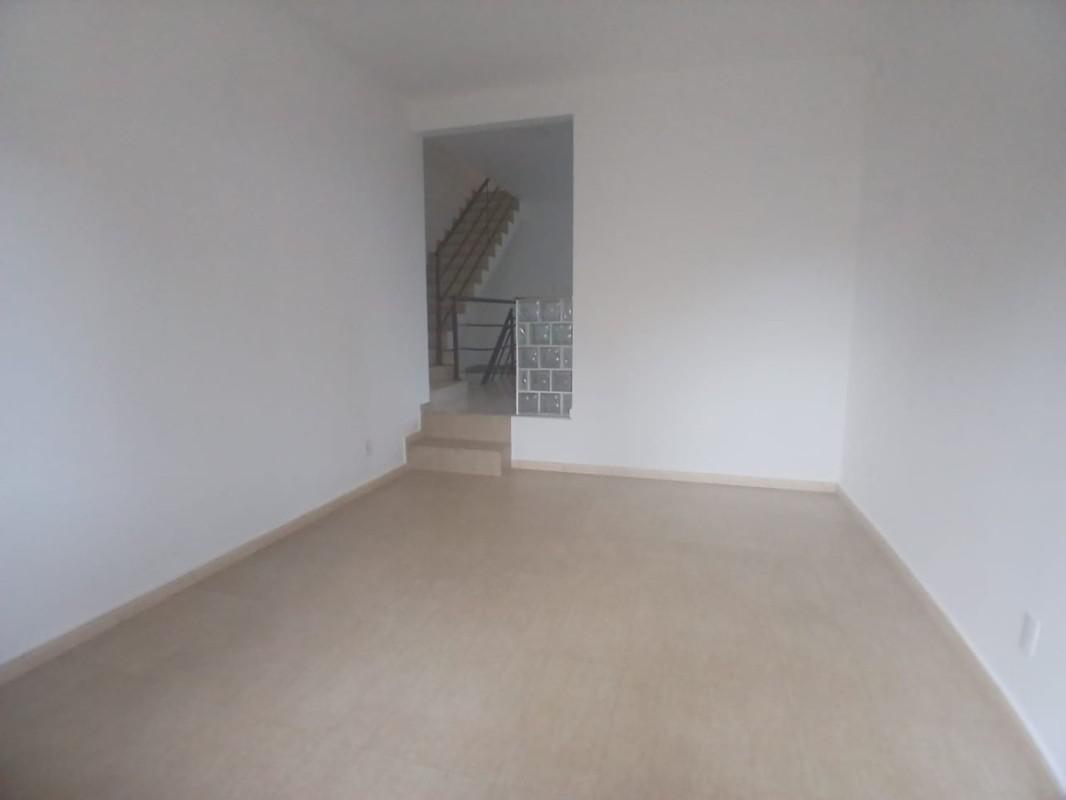 Casa, Heliópolis, 3 Quartos, 2 Vagas, 3 Suítes