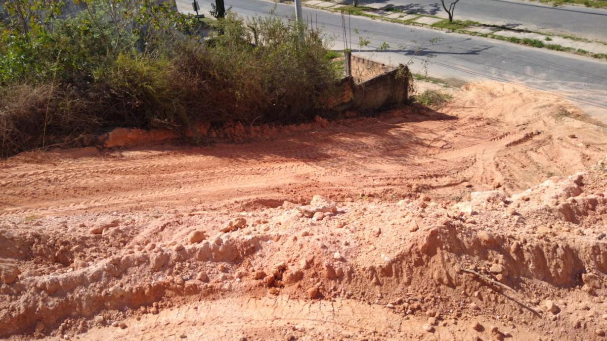 Lote, Colonial, 0 Quarto, 0 Vaga