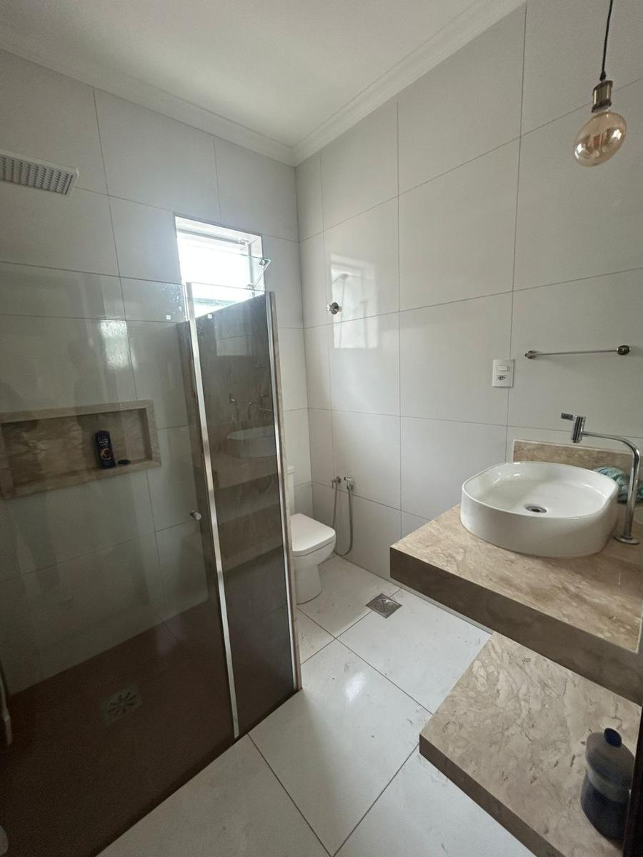 Casa, Centro, 3 Quartos, 1 Vaga, 1 Suíte